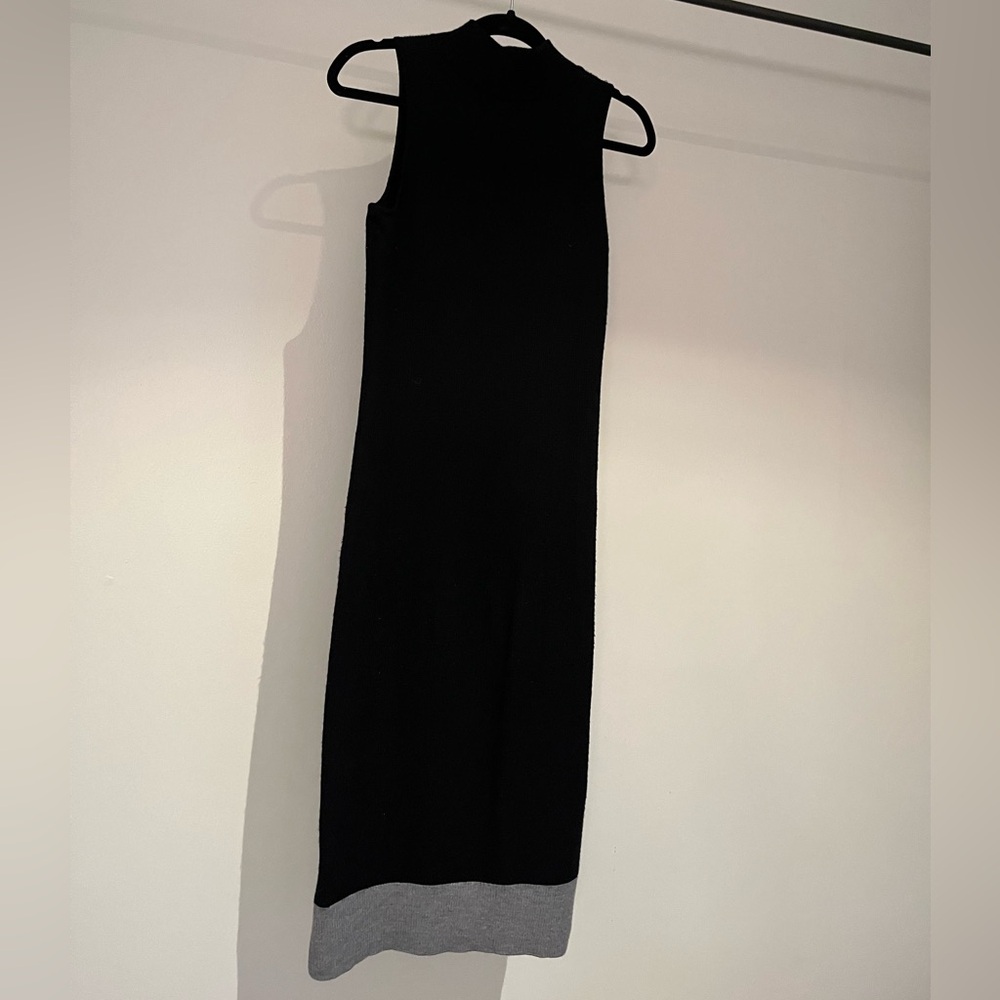 Athleta black and gray mock neck sweater midi dress size small tall GUC